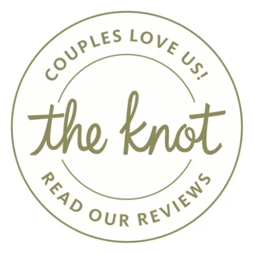 TheKnot.com logo saying "read our reviews"
